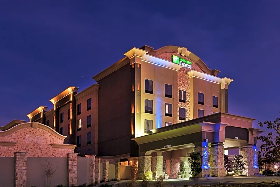 Holiday Inn Express Frisco