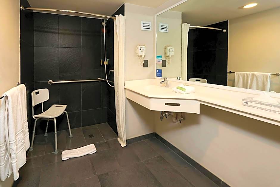 City Express by Marriott Saltillo Norte