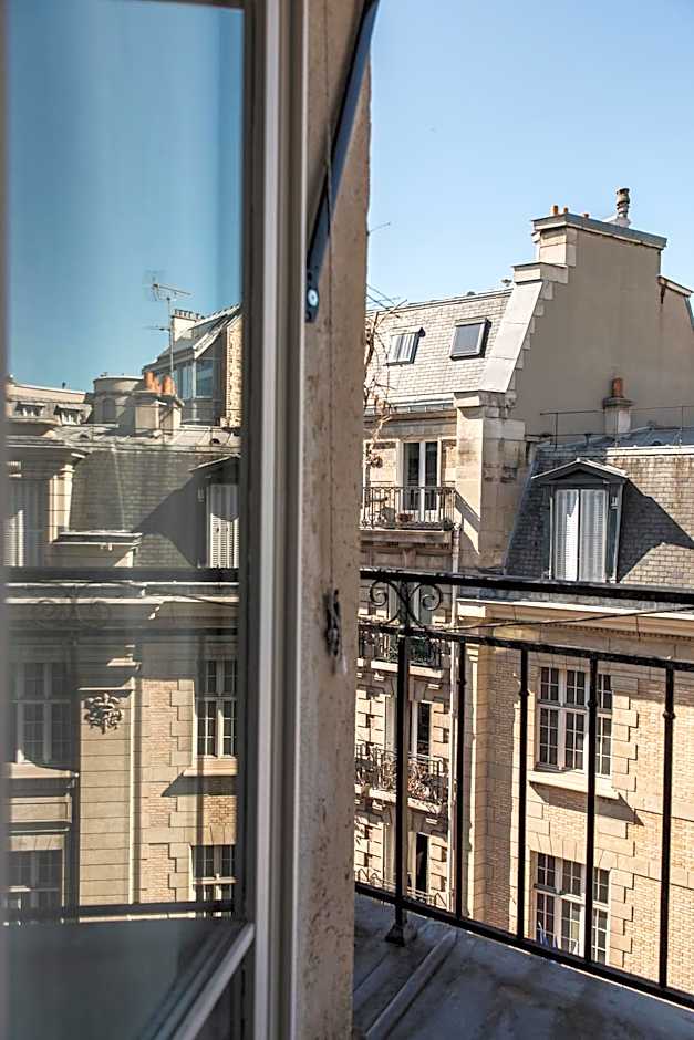 HOY Paris - Yoga Hotel