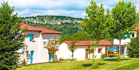 Le Domaine des Cazelles by Ateya Vacances