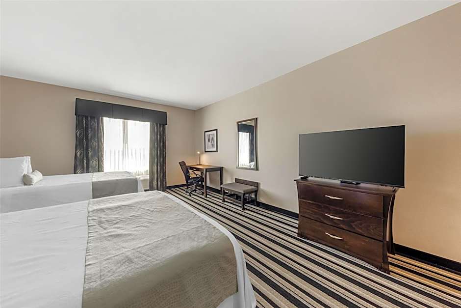 Best Western Plus Sand Bass Inn & Suites