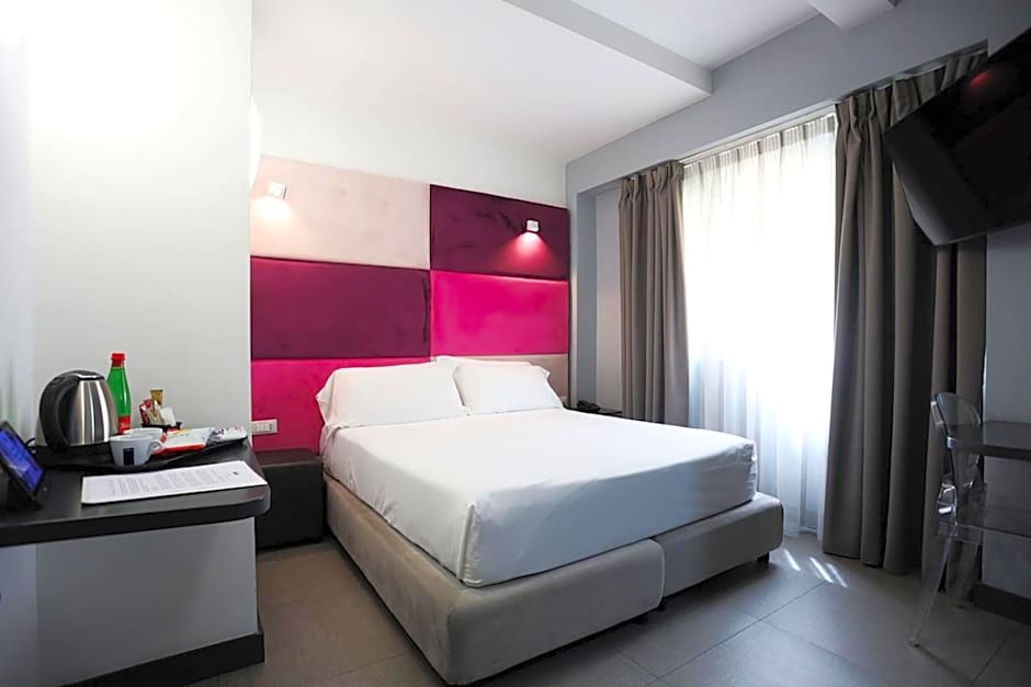 Golden Hotel