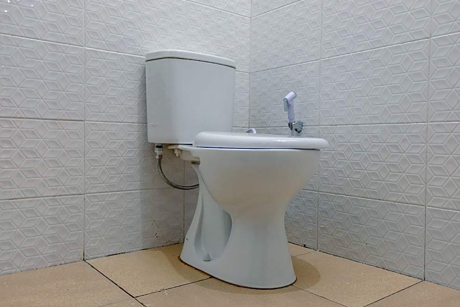 OYO 1342 Uniga Malang Family Residence