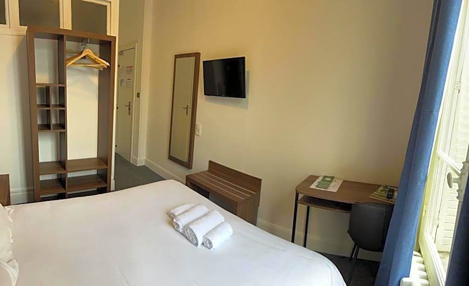 Hotel Moderne Vichy Soirée étape