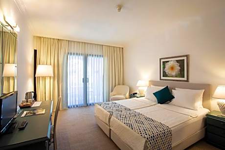 Twin Room with Balcony