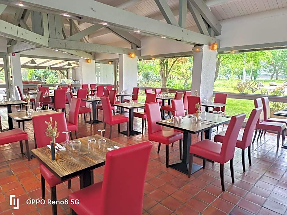 Hôtel-Restaurant La Belle Poule -