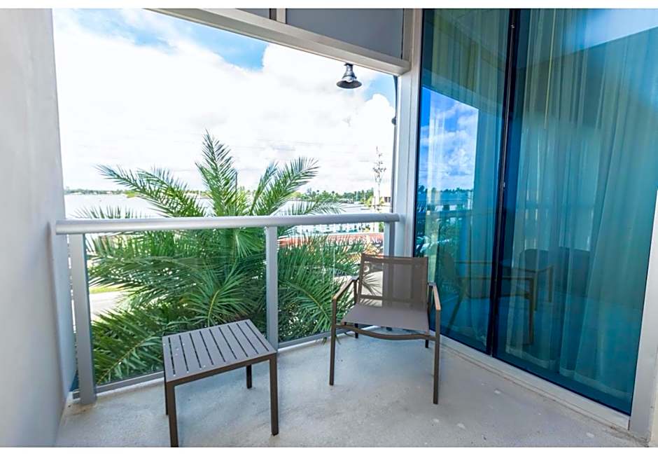 Global Rent Apart - Costa Hollywood