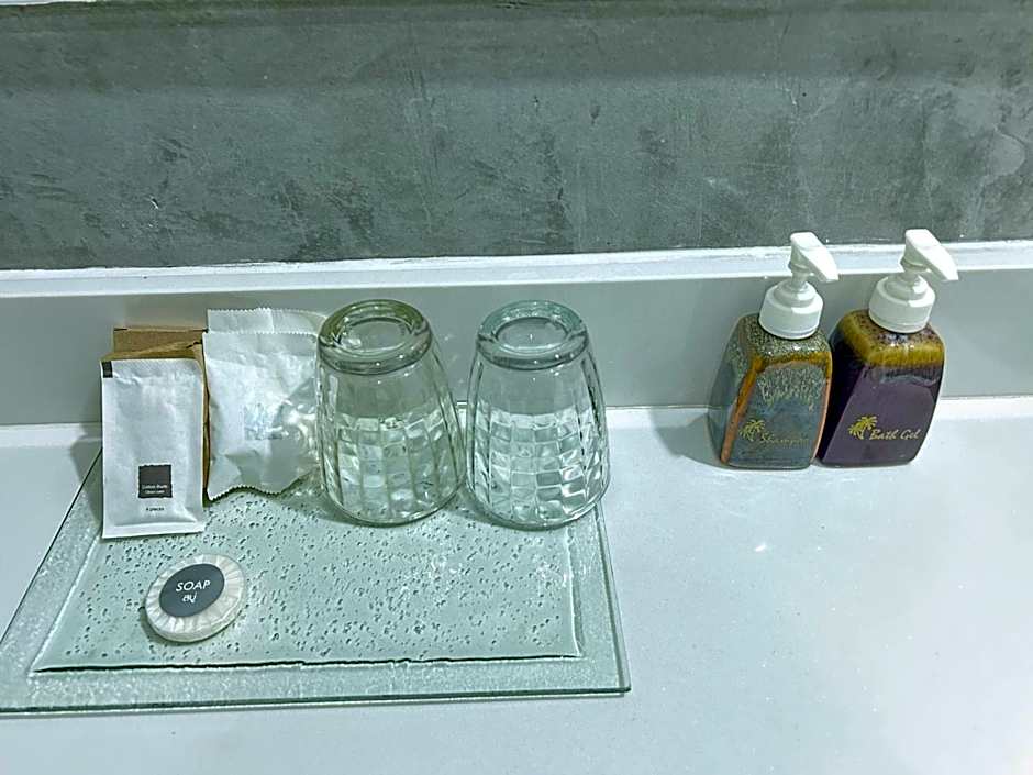 Benyada Lodge - Surin Beach