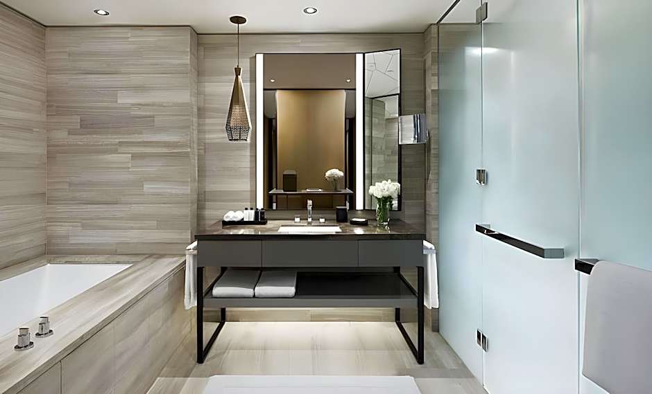 Four Seasons Hotel Bengaluru at Embassy ONE