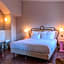 Le petit hotel