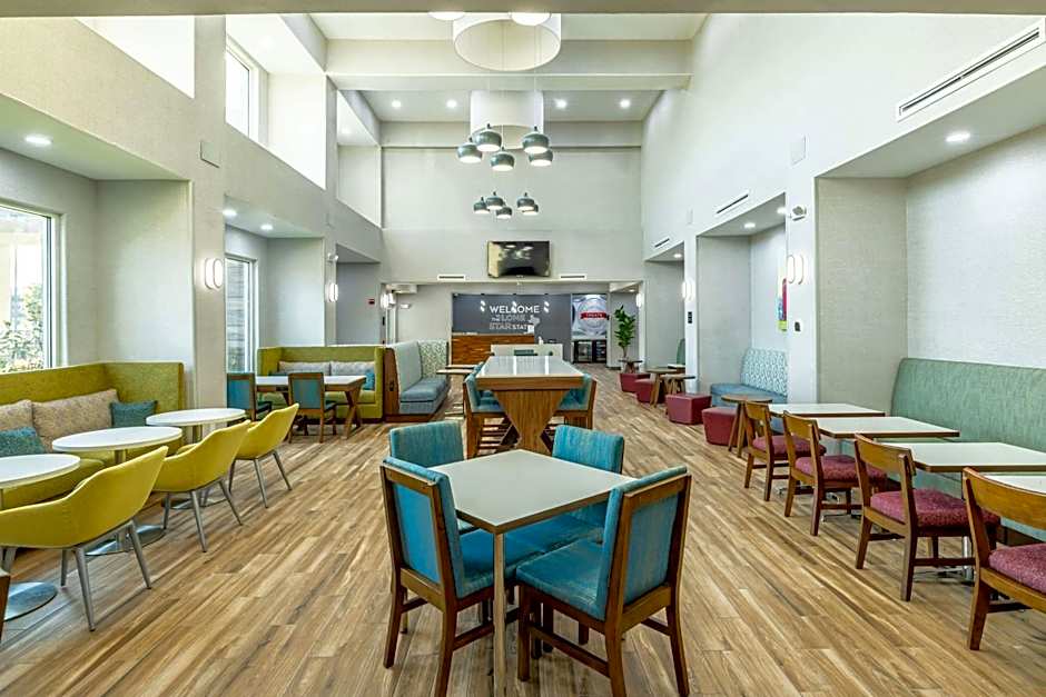 Hampton Inn By Hilton And Suites Cleburn