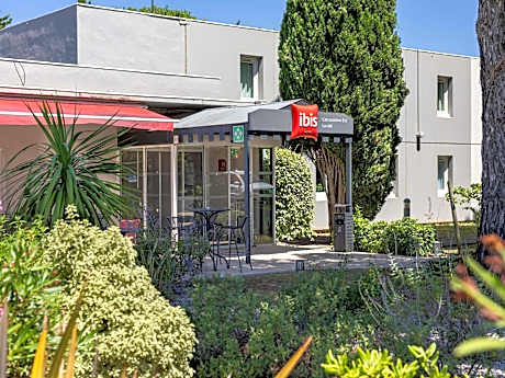 ibis Carcassonne Est la Cité
