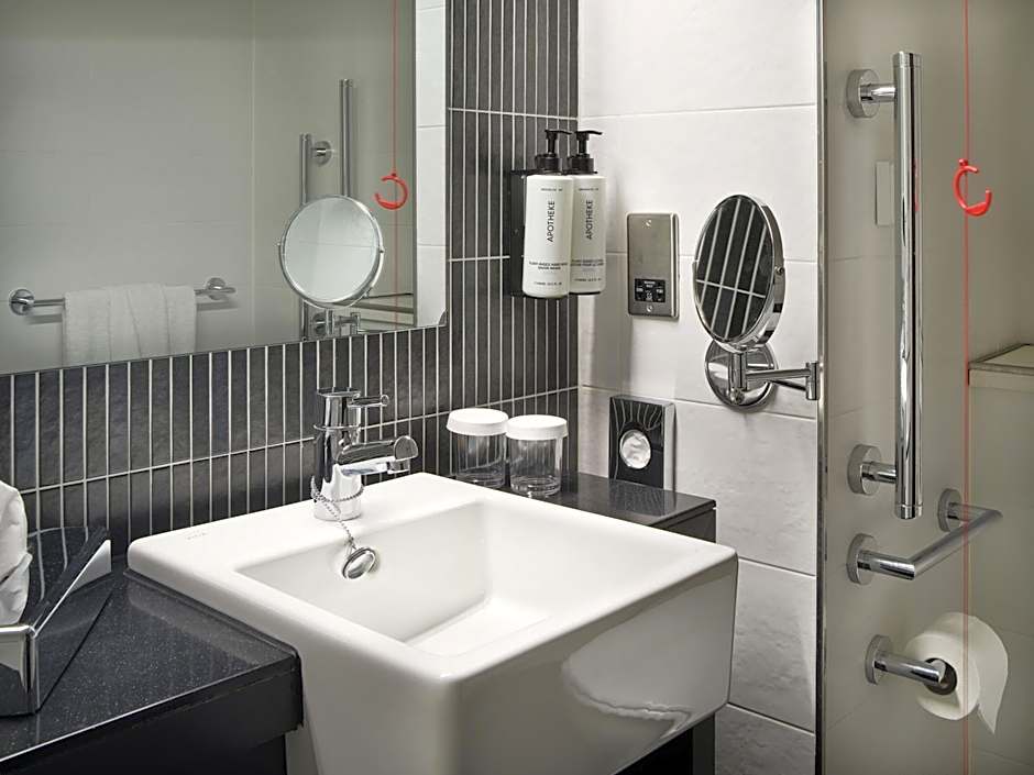 Crowne Plaza Birmingham City By IHG