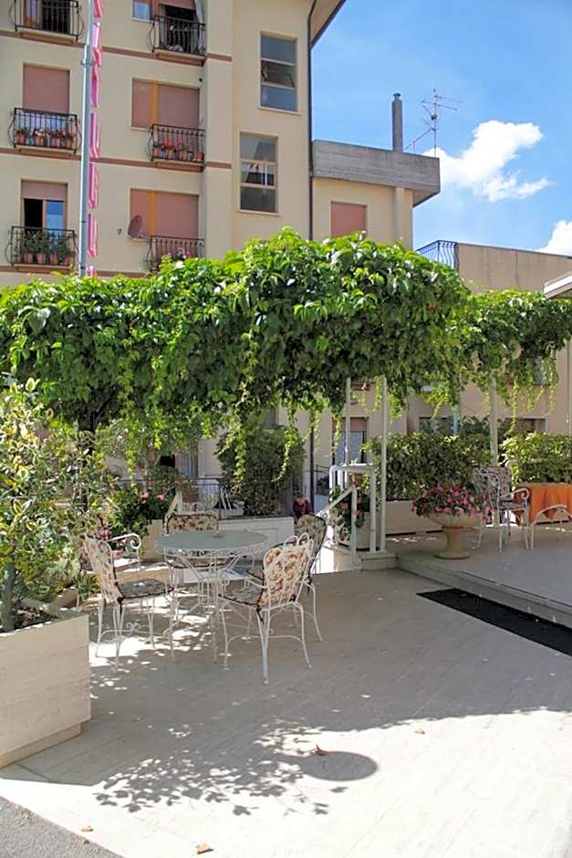 Hotel Saturno