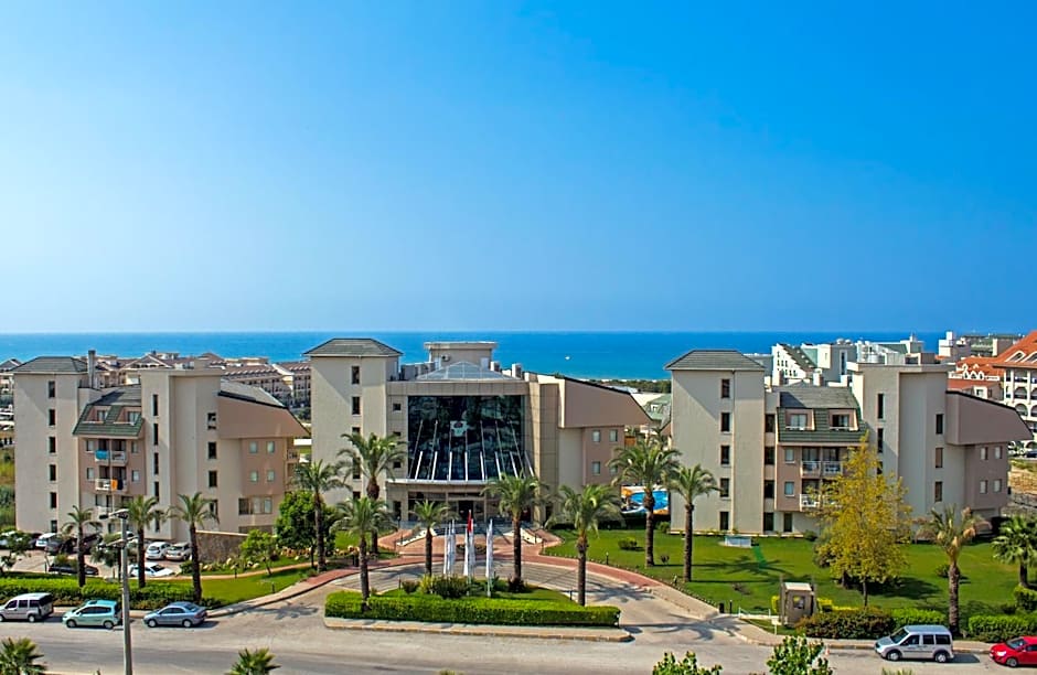 Novum Garden Side Hotel