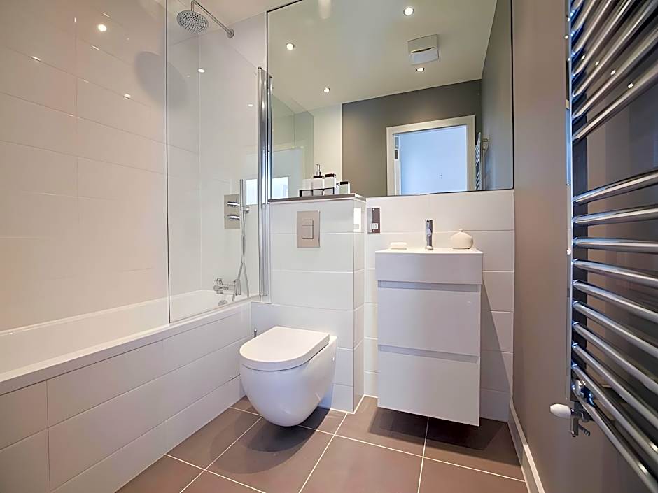 One White's Row Apartments