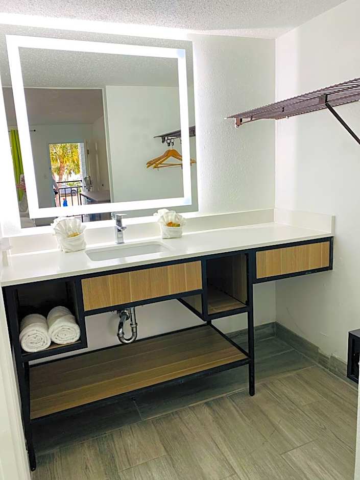 Rodeway Inn Clearwater - Central