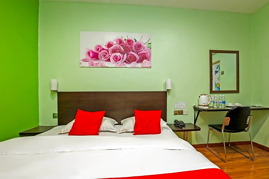 Hotel O G Home Hotel, Kota Bharu, Kelantan.