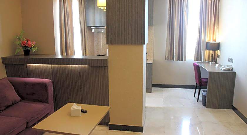 Biz Hotel Batam