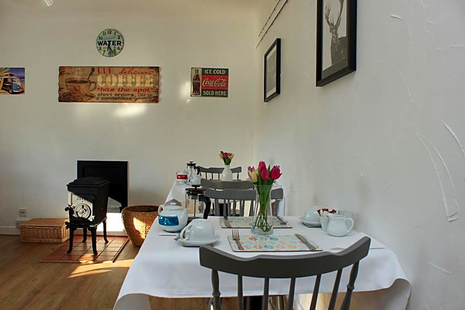 Lundie View B & B