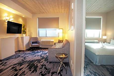 King Suite with Sofa Bed