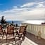 Stafylos Suites & Boutique hotel