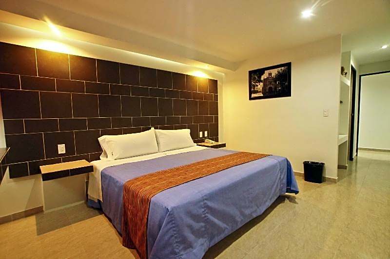 Hotel First inn