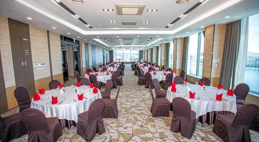 Lacky Hotel Gwangyang