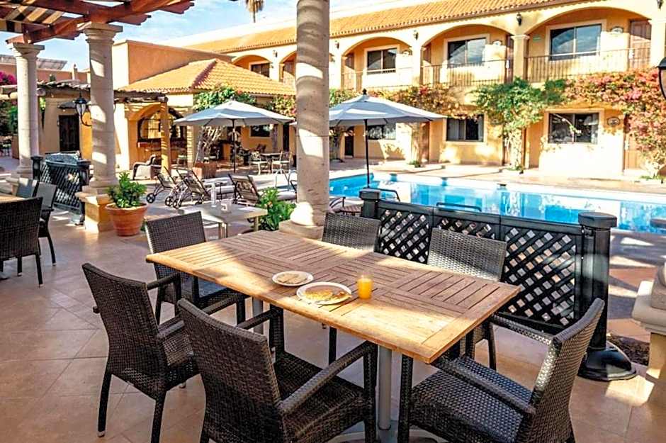 Hacienda Suites Loreto