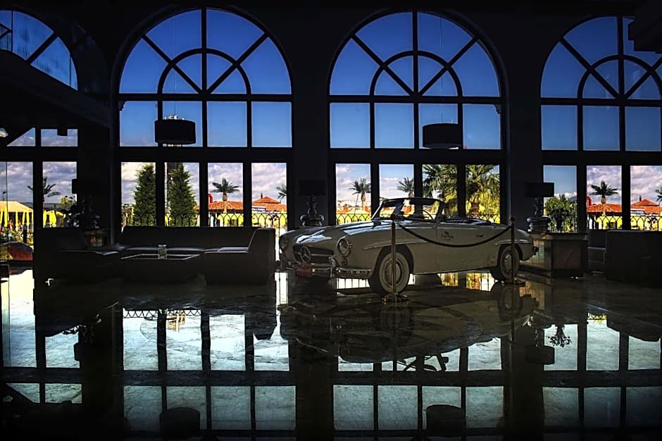 Villa Plaza Boutique Hotel & Spa