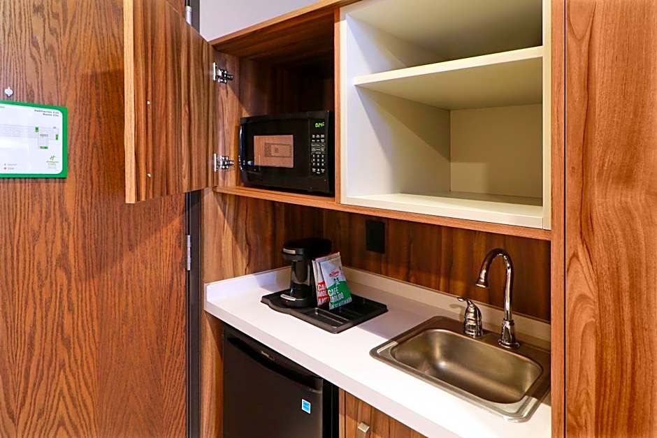 Holiday Inn & Suites - Mexico Felipe Angeles Airport By IHG