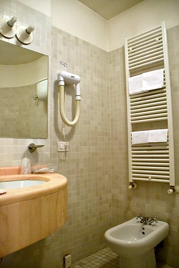 Hotel Italia