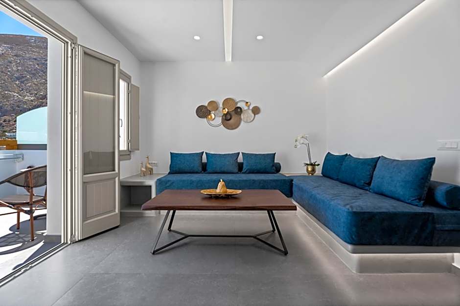 Mountain and Sea Suites