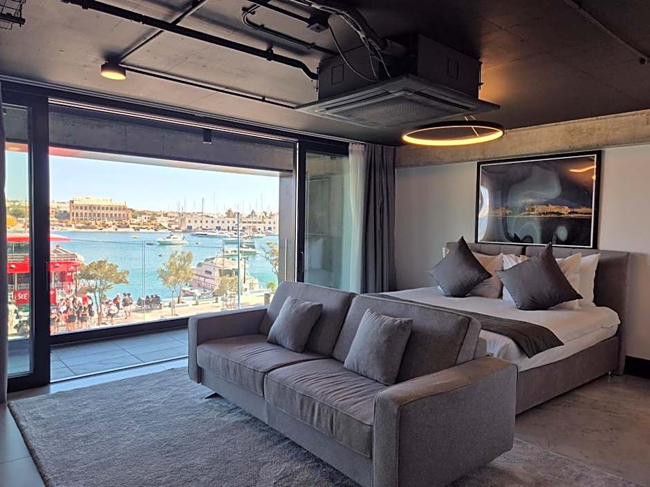 The Londoner Hotel Sliema