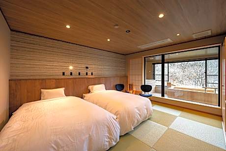 2 Bedroom Bathroom