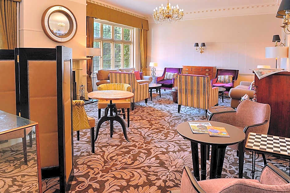 The Crown Manor House Hotel