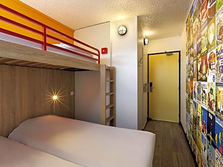 Standard Double Room with Single Bed