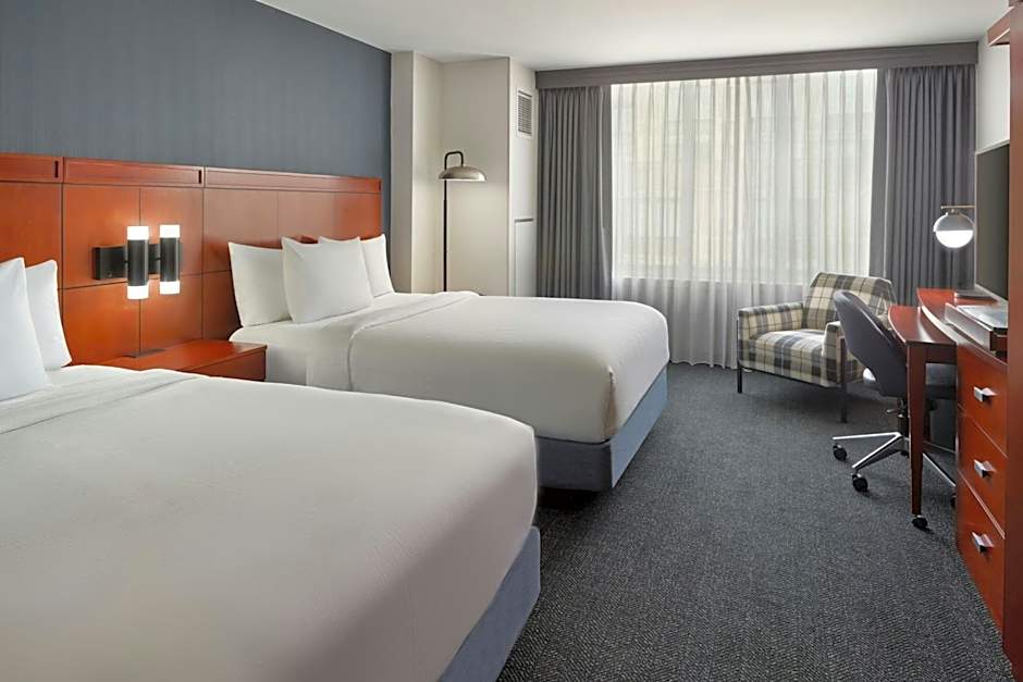 Courtyard by Marriott Washington, DC/Foggy Bottom
