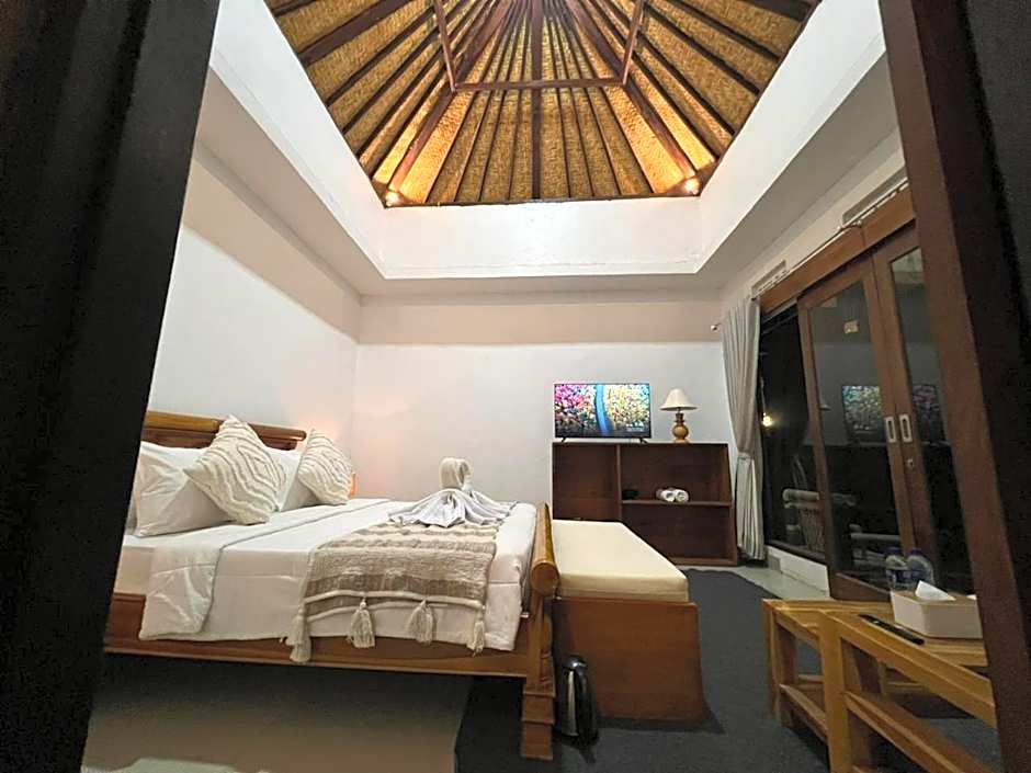 Batur Cliff Panorama