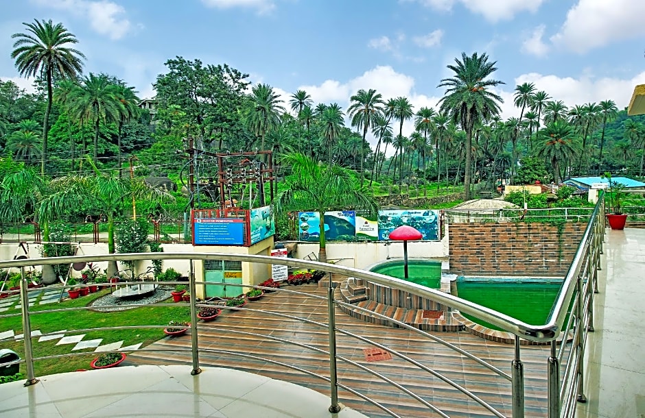 Hotel Sunset Inn Mount Abu With Swimming Pool