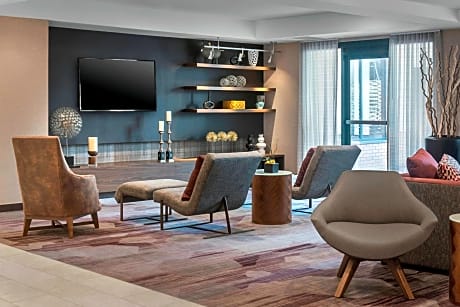 Courtyard By Marriott Jersey City Newport