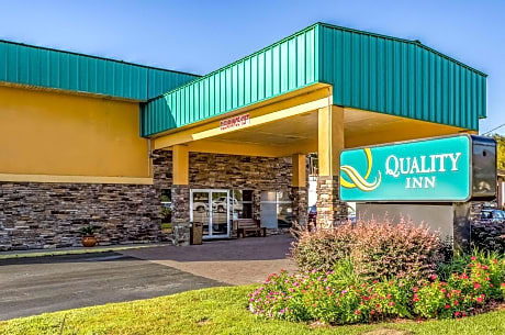 Quality Inn Charleston - West Ashley
