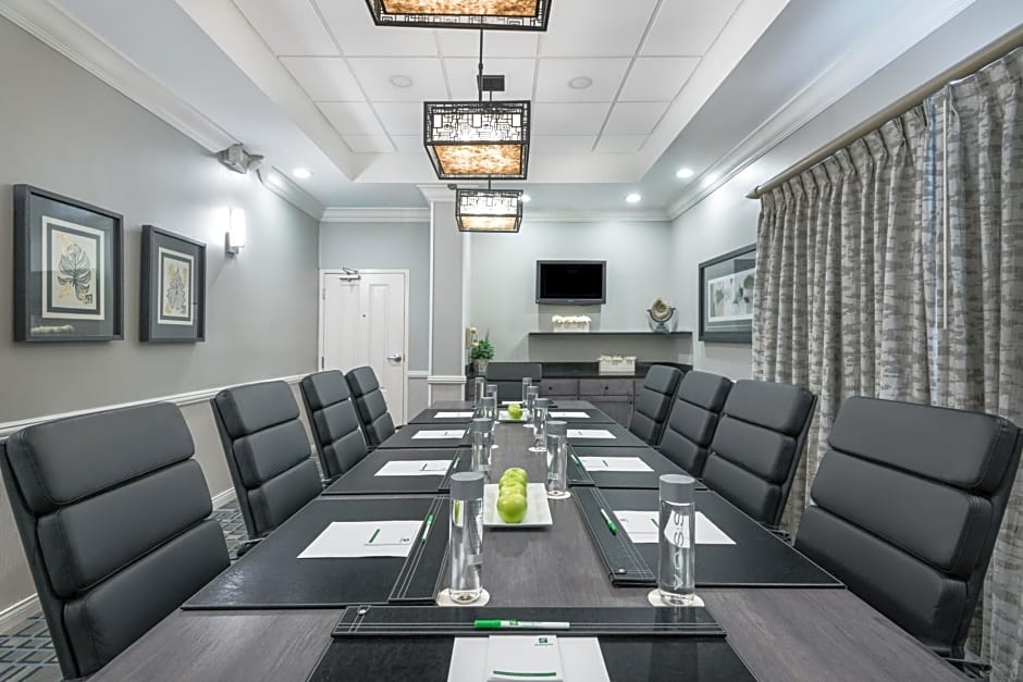 Holiday Inn Fort Lauderdale Airport