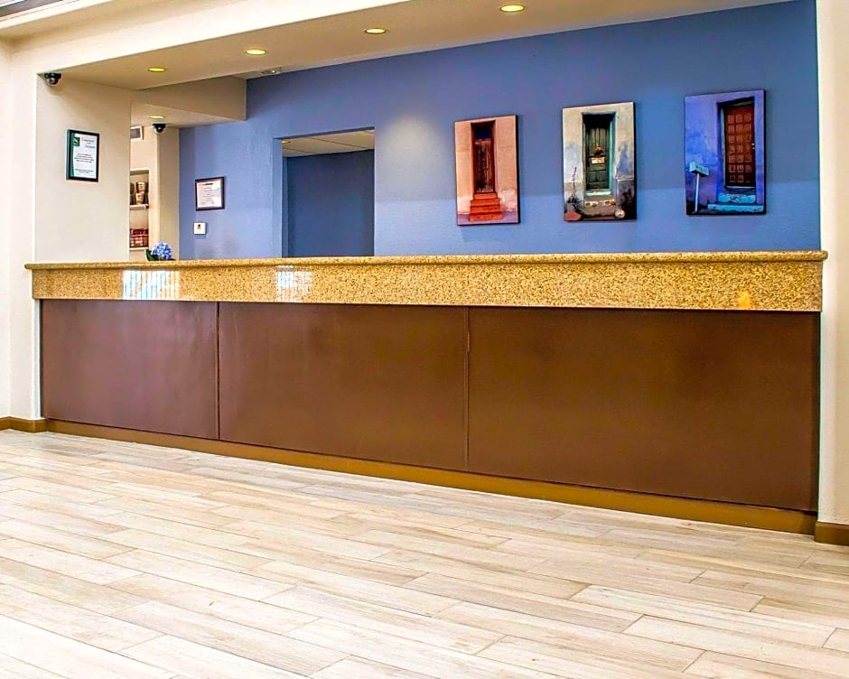 Ramada by Wyndham Tucson Airport