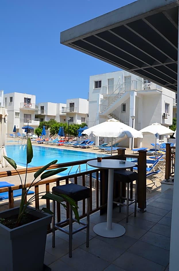 Sweet Memories Hotel Apts