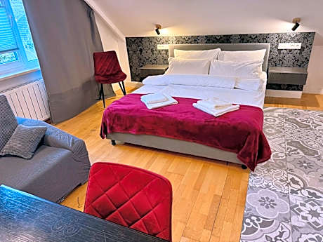 Comfort Double Room with Private Bathroom
