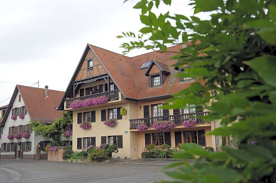 Logis Hotel Restaurant A L'Etoile