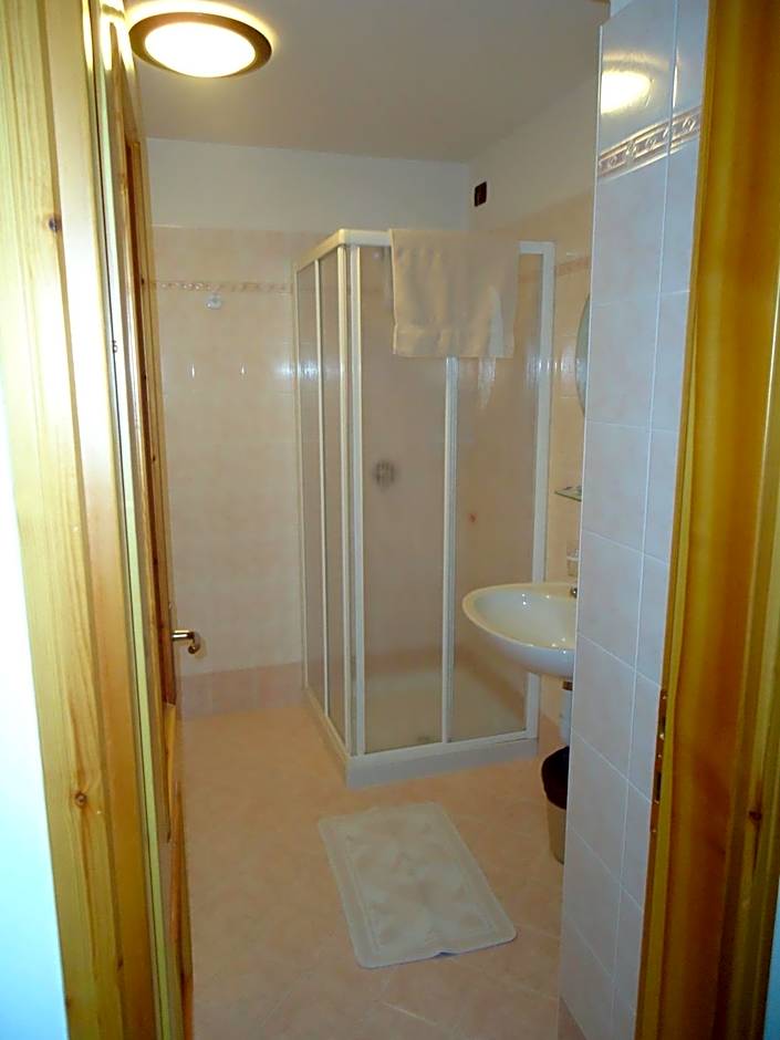 Hotel Pensione Dolomiti