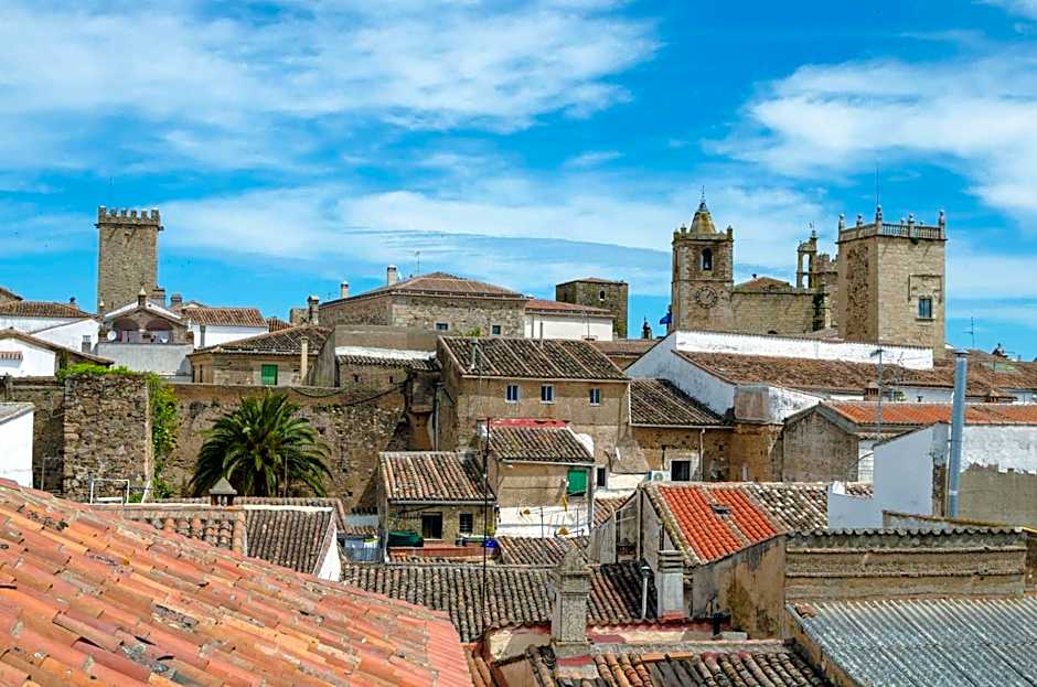 Casa Pizarro Hotel