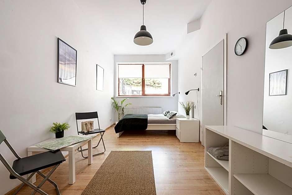 Target Hostel